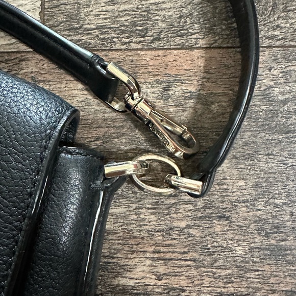 Kate Spade Crossbody Bag—Style S338 - Picture 8 of 9